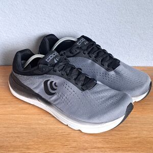 Topo Athletic Magnifly 5 Mens Size 12 Running Shoes Gray Sneakers Comfort